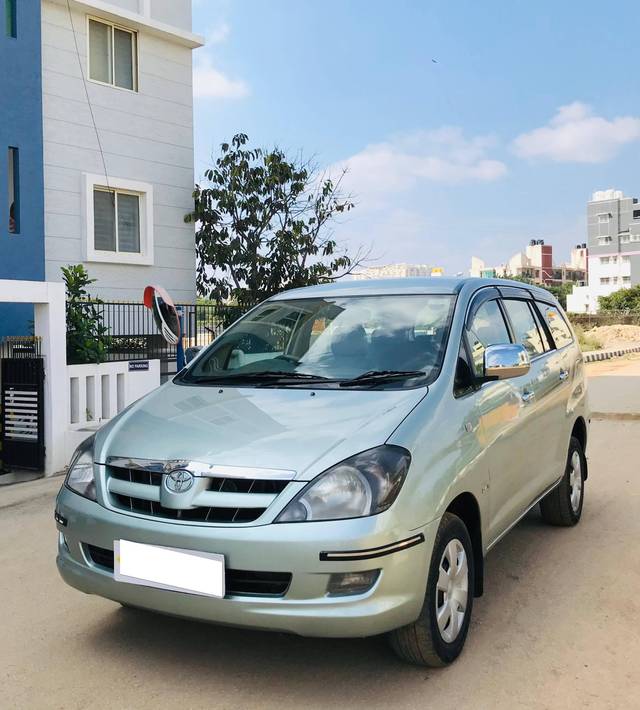 https://images10.gaadi.com/usedcar_image/4289656/original/processed_1c12d19552777a54c4bfcda6524de1f3.jpg?imwidth=6402