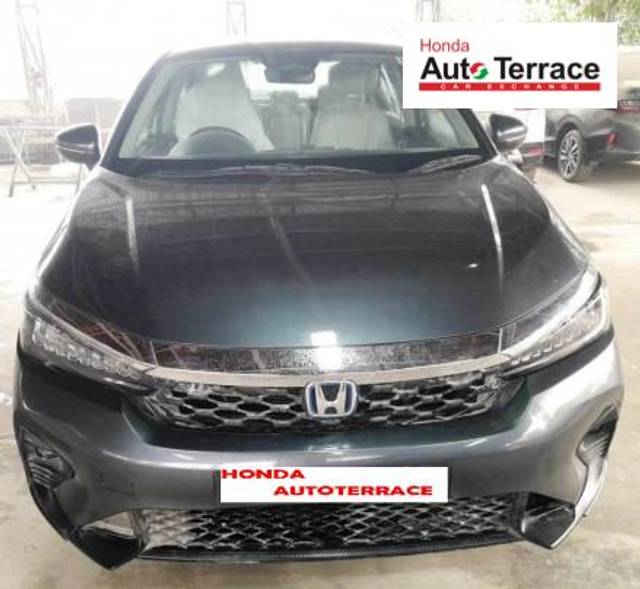 https://images10.gaadi.com/usedcar_image/4289741/original/55ff6b41ec81749089c05fc5c3dfee36.jpg?imwidth=6400