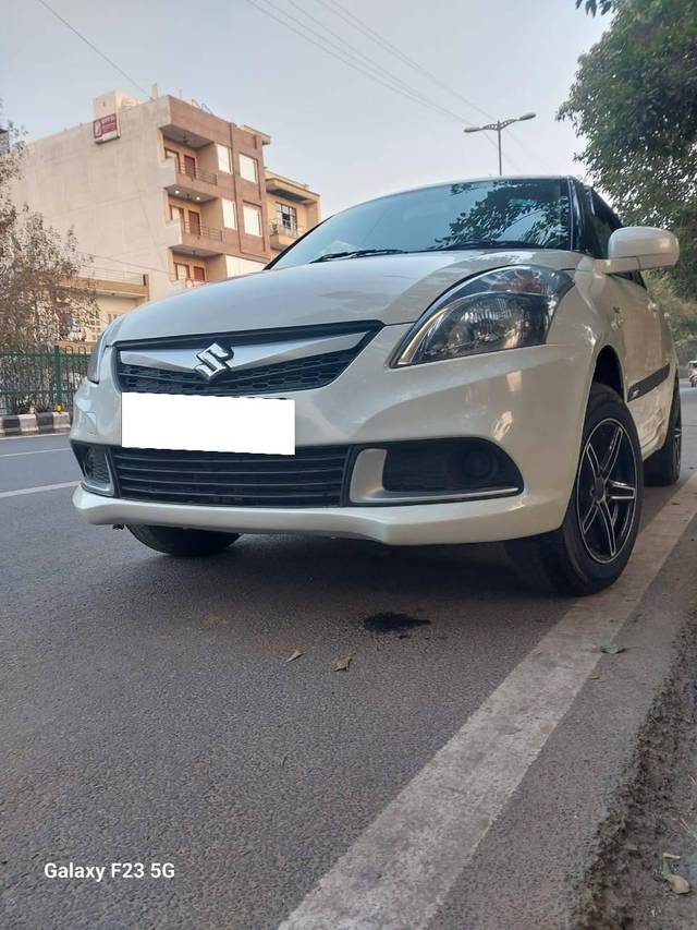 https://images10.gaadi.com/usedcar_image/4289764/original/processed_853b2163ca4d850874a4f33d0575392a.jpg?imwidth=6402