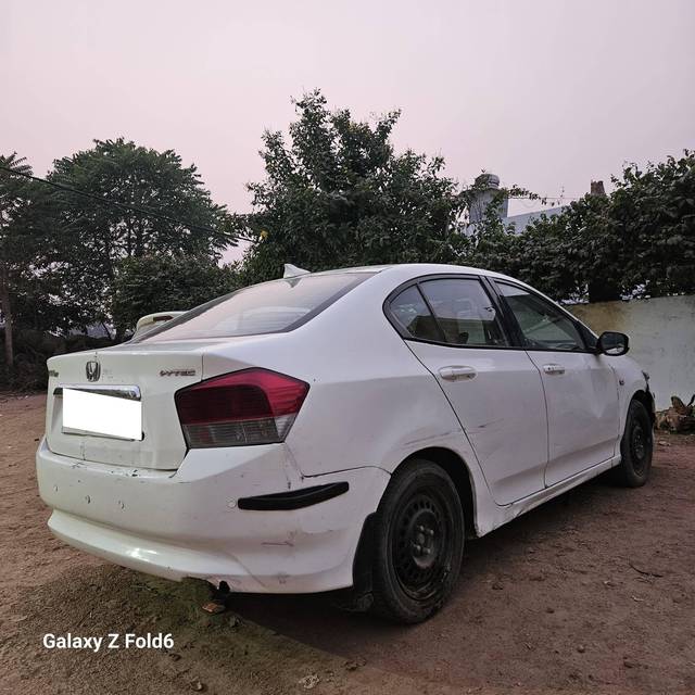 https://images10.gaadi.com/usedcar_image/4289814/original/processed_782d6938a1c29766d06592ec4cc2ecc2.jpeg?imwidth=6402