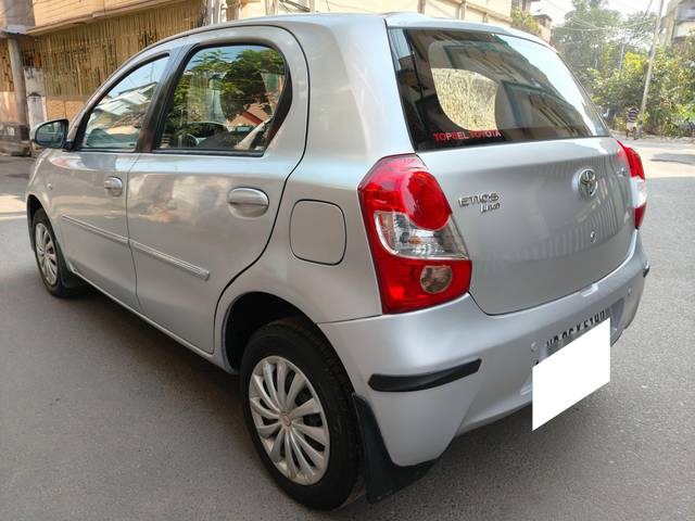 https://images10.gaadi.com/usedcar_image/4289824/original/processed_2f83be08dde49efc5be6606acc5d6b1f.jpg?imwidth=6401