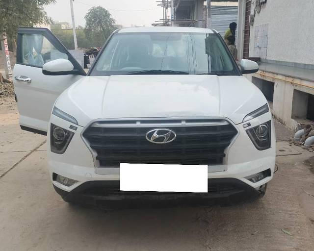 https://images10.gaadi.com/usedcar_image/4289951/original/processed_731ab2d2-98e4-45cd-8d9b-c964a78cb8f6.jpg?imwidth=6400