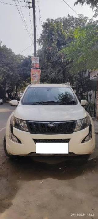 Mahindra XUV500 Mahindra XUV500 W4