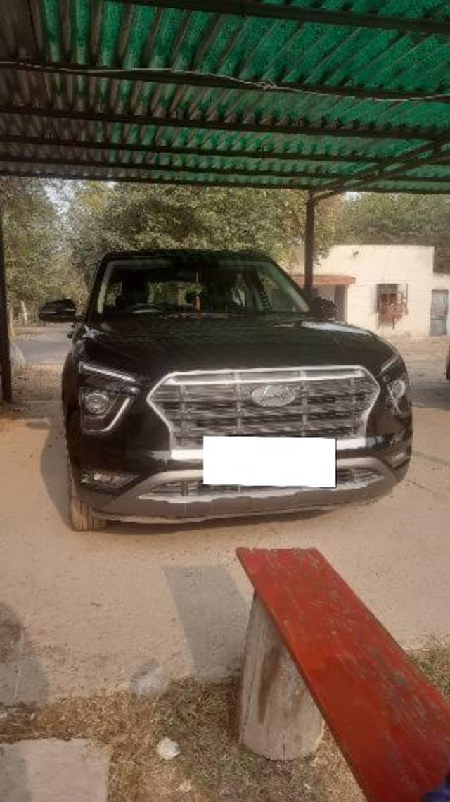 https://images10.gaadi.com/usedcar_image/4290087/original/processed_1d345e7d-0cbc-4487-b3b4-44fc9c115950.jpg?imwidth=6400