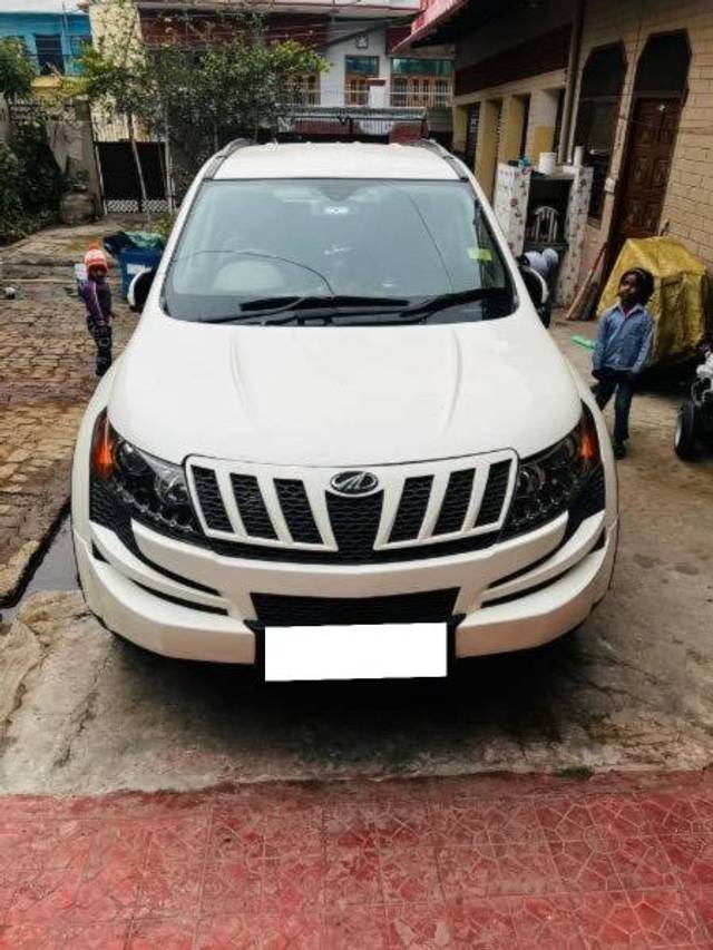 https://images10.gaadi.com/usedcar_image/4290092/original/processed_b12f117e-a4f8-4bfb-a943-da37fe0e5d48.jpg?imwidth=6402