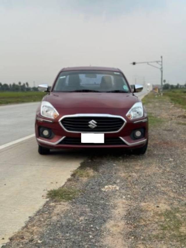 https://images10.gaadi.com/usedcar_image/4290100/original/processed_f5cdf142-ccf5-4a52-b9c3-69ce2721b43d.jpg?imwidth=6402