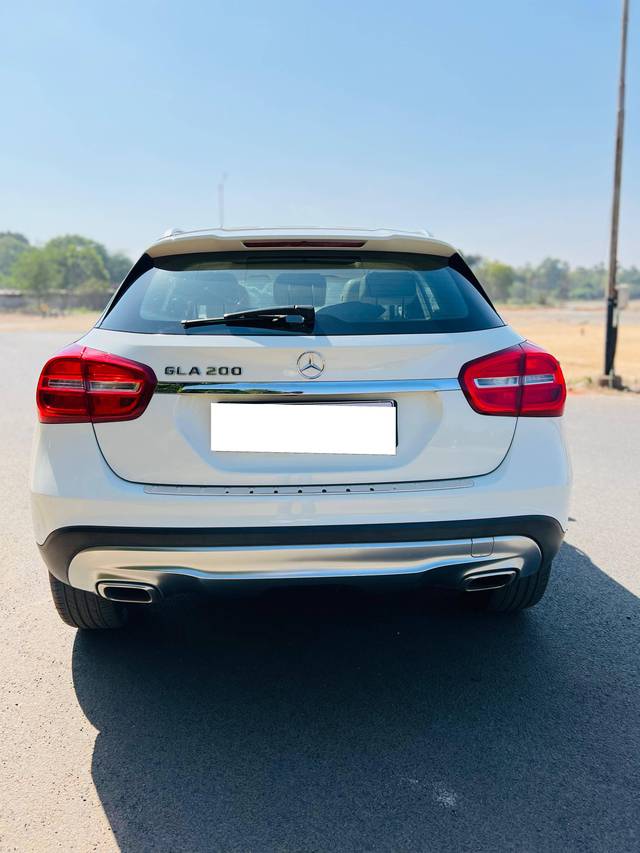 https://images10.gaadi.com/usedcar_image/4290246/original/processed_5d578b336d83e0b361b80faddbdfcdb6.jpeg?imwidth=6402