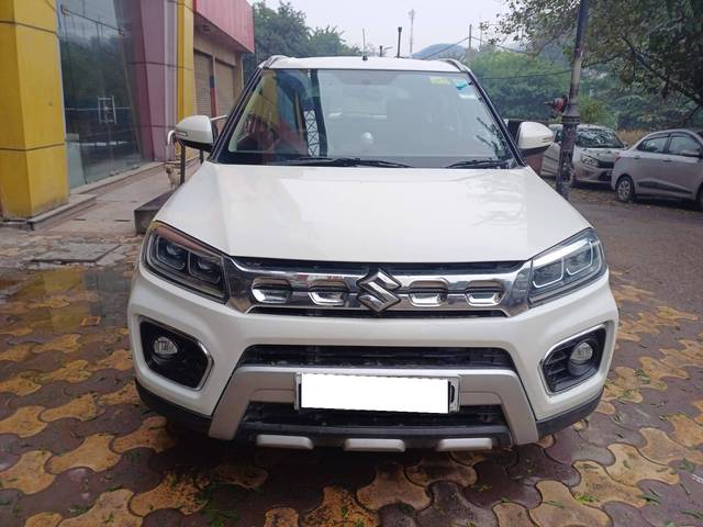 https://images10.gaadi.com/usedcar_image/4290363/original/processed_6388f21ae7803aee15c0b81d289a05e0.jpeg?imwidth=6402