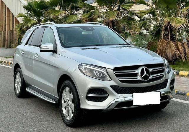 https://images10.gaadi.com/usedcar_image/4290385/original/processed_c6d4530682416febaa822fde5dd9f4ed.jpg?imwidth=6400