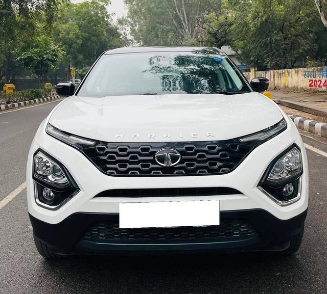 https://images10.gaadi.com/usedcar_image/4290391/original/processed_0ffed91e3c39204ed1d052c903f3e544.jpg?imwidth=6400