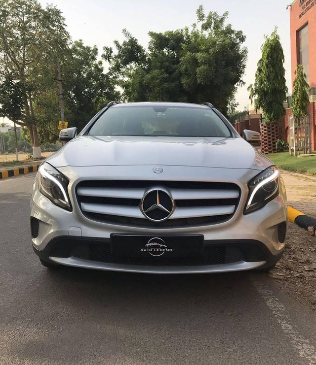 https://images10.gaadi.com/usedcar_image/4290393/original/processed_81cc315680ebc51ca163520242eafe82.JPG?imwidth=6400