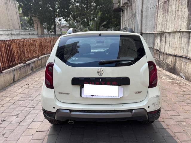 https://images10.gaadi.com/usedcar_image/4290403/original/processed_6b545925586bd4cfc885a7d7c7ce1352.jpg?imwidth=6402