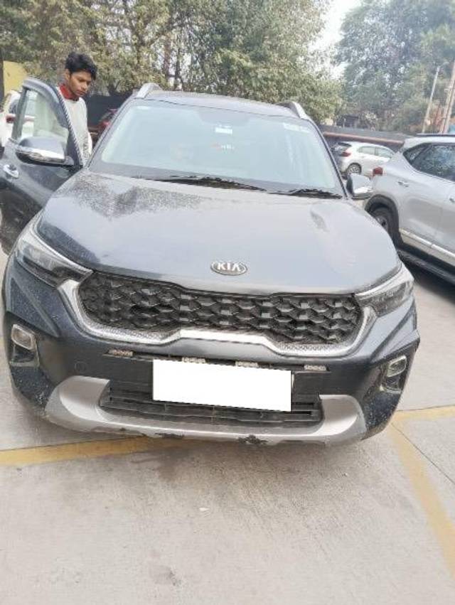 https://images10.gaadi.com/usedcar_image/4290410/original/processed_6f042966-f2e1-40a7-8a63-c839def5598c.jpg?imwidth=6400