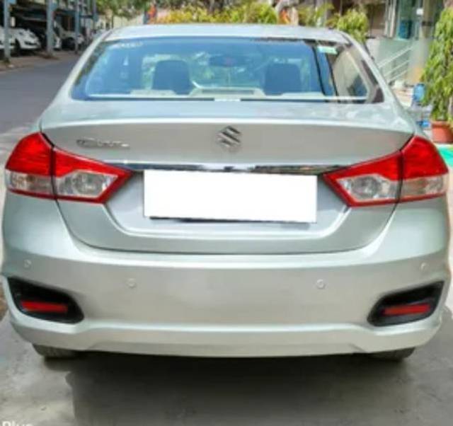 https://images10.gaadi.com/usedcar_image/4290421/original/c4631ff93040953bd57b069b5f9fdb2c.jpg?imwidth=6401