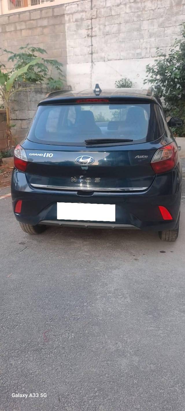 https://images10.gaadi.com/usedcar_image/4290481/original/processed_5dbf225275773df04114791722ca8173.jpg?imwidth=6401