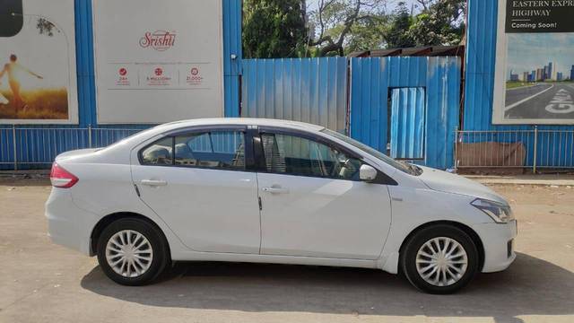 https://images10.gaadi.com/usedcar_image/4290627/original/processed_280467bd27a9e6e3568b48fe3dcec90d.jpg?imwidth=6401