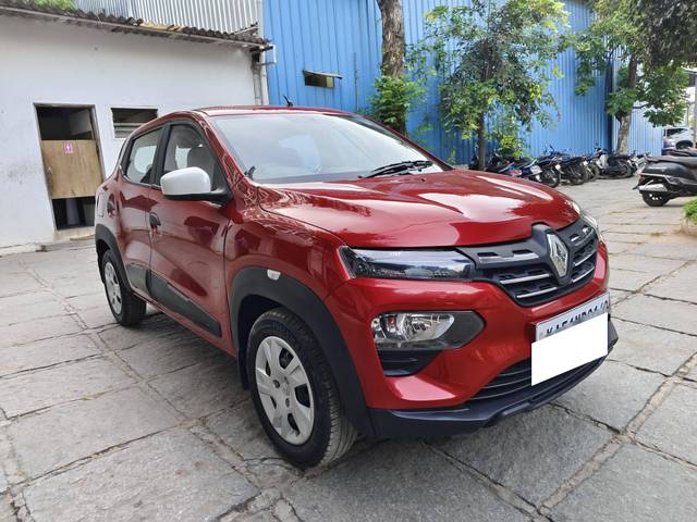 https://images10.gaadi.com/usedcar_image/4290653/original/processed_b5493571fb0a59de3ac572a7377195f0.jpg?imwidth=6400