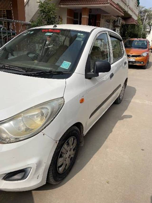 https://images10.gaadi.com/usedcar_image/4290700/original/61c17d6f533740e8e58683d1814408ea.jpg?imwidth=6402