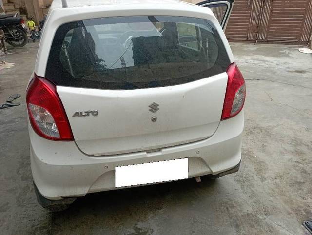 https://images10.gaadi.com/usedcar_image/4290701/original/1e658159086ae4dc9e81b1e403b4f176.jpg?imwidth=6402