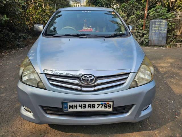 https://images10.gaadi.com/usedcar_image/4290801/original/processed_26c4ccf67417783bc16eb8f715468acc.jpeg?imwidth=6402