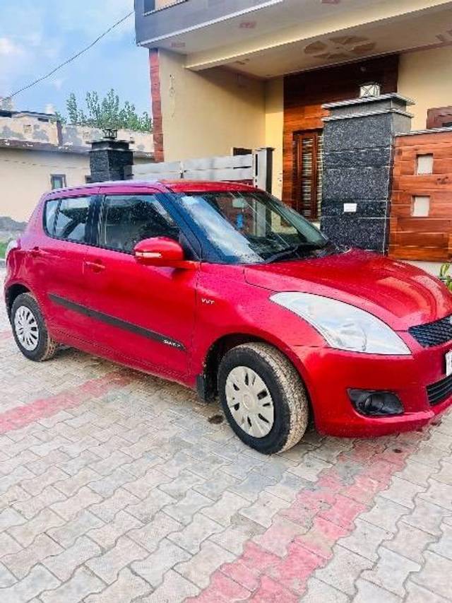 https://images10.gaadi.com/usedcar_image/4290828/original/processed_ed7a0f3b-be10-4194-98d9-d9376cc75cd1.jpg?imwidth=6400