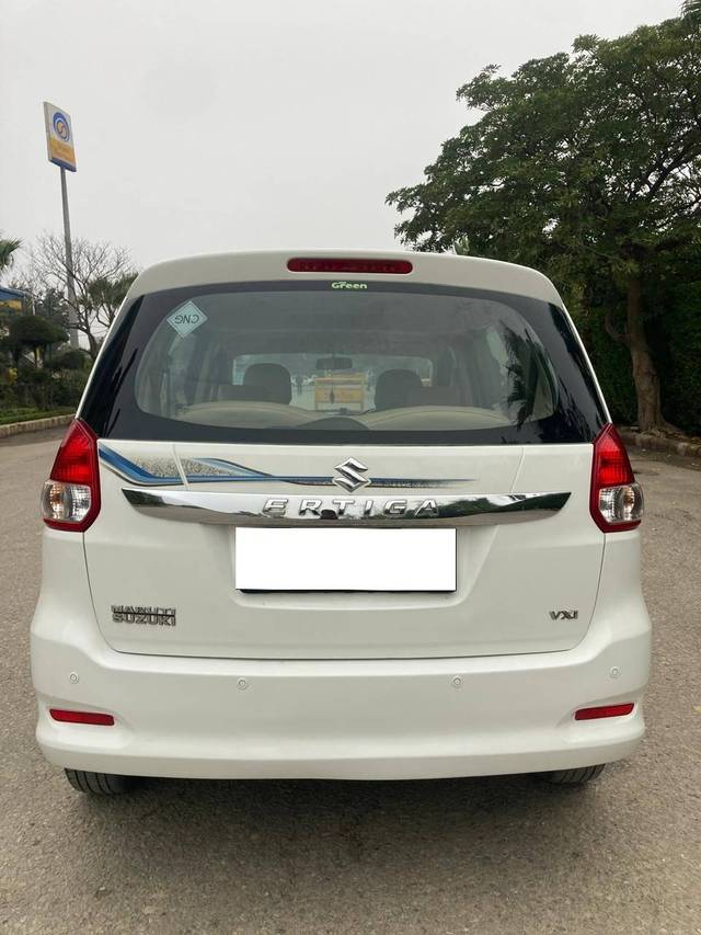 https://images10.gaadi.com/usedcar_image/4290908/original/processed_05e59b2b4c3b1370d56194afa547ca7e.jpg?imwidth=6402