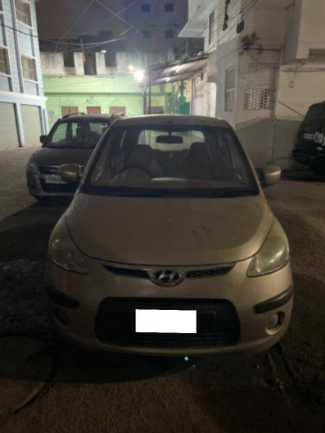 https://images10.gaadi.com/usedcar_image/4290913/original/7f5e61e4eef267e2dc92a26962d76c20.jpg?imwidth=6400