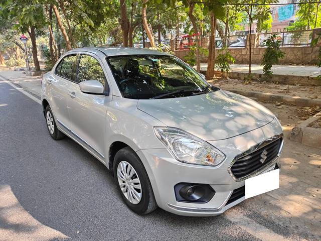 https://images10.gaadi.com/usedcar_image/4290977/original/processed_5b75830d4c13b999dfcd5472c87707cb.jpg?imwidth=6400