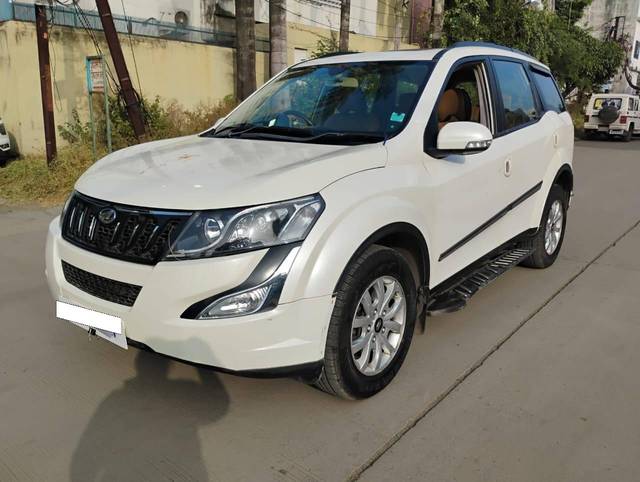 https://images10.gaadi.com/usedcar_image/4291051/original/processed_9c01ccaaacc31772cc40a65ec9920932.jpg?imwidth=6400