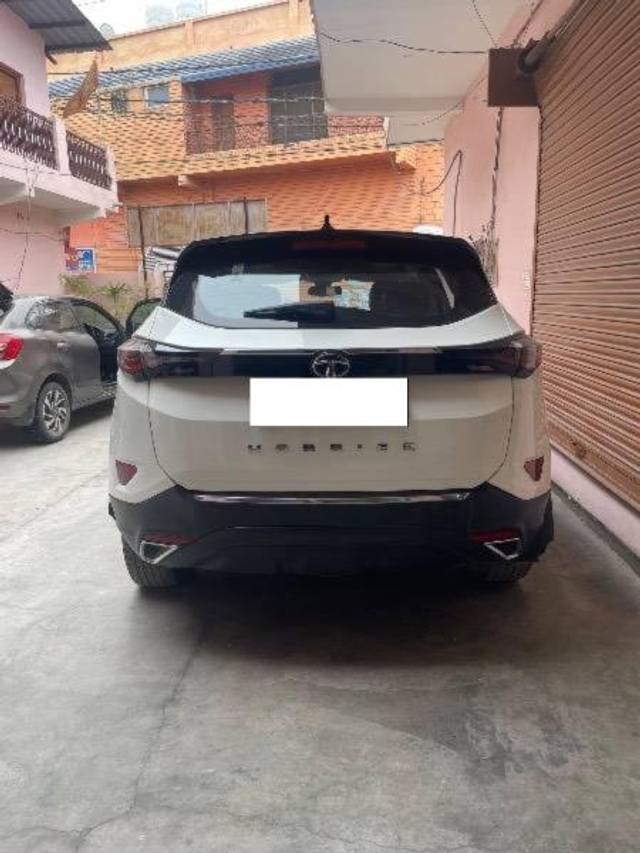 https://images10.gaadi.com/usedcar_image/4291063/original/processed_aa44aecf-d50e-43d3-8d86-8a737a64bb48.jpeg?imwidth=6402