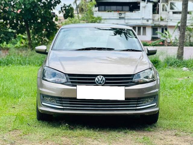 https://images10.gaadi.com/usedcar_image/4291130/original/processed_8d9450b0-0cde-4ec0-9ad3-974bd3e1a748.jpg?imwidth=6400