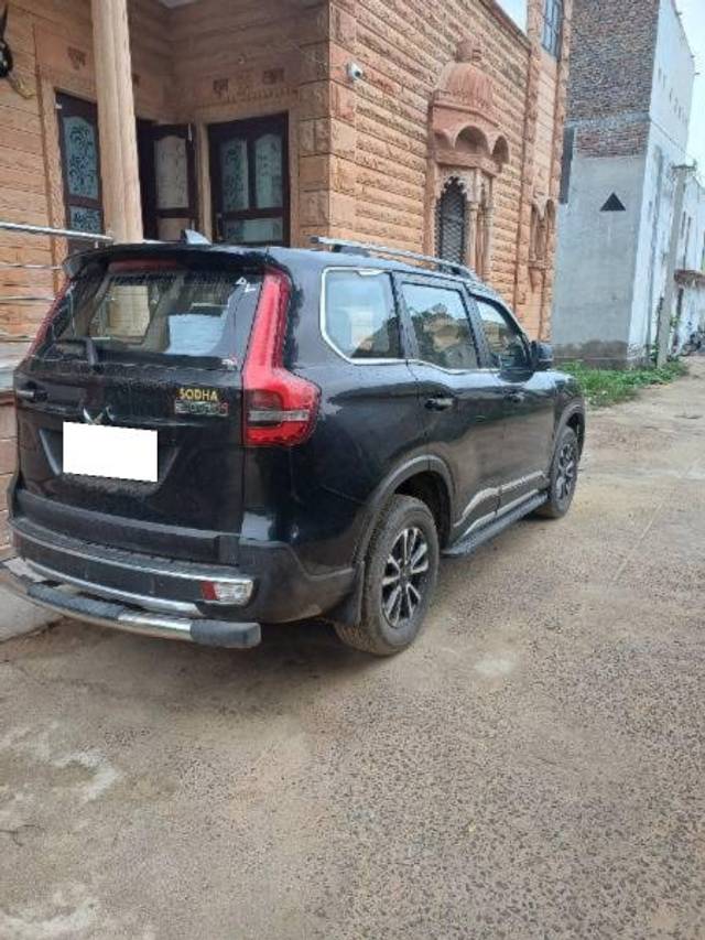 https://images10.gaadi.com/usedcar_image/4291151/original/processed_b597d63a-02b9-4dc4-a39e-8100efc72e44.jpg?imwidth=6400