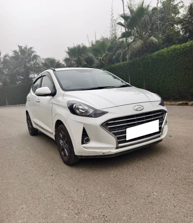 https://images10.gaadi.com/usedcar_image/4291153/original/processed_a4404b02830a8e8a8f72e07799bc6146.jpg?imwidth=6400