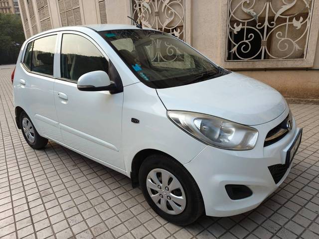 https://images10.gaadi.com/usedcar_image/4291593/original/processed_b56f312d08e4ee51f5425f1b7d9a2028.jpg?imwidth=6400