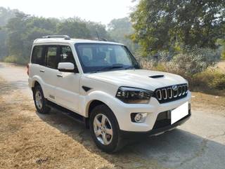 Mahindra Scorpio 2014-2022 Mahindra Scorpio S11