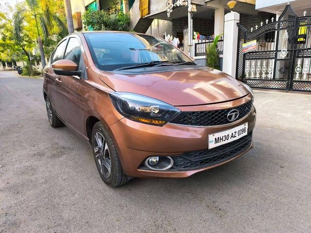 https://images10.gaadi.com/usedcar_image/4291667/original/processed_18141398c412b67a05935f347b7085bc.jpg?imwidth=6400