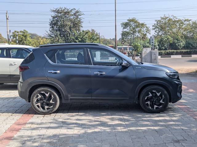 https://images10.gaadi.com/usedcar_image/4291702/original/processed_1364711fda4cd2e6e4cad26c07368a1a.jpg?imwidth=6401