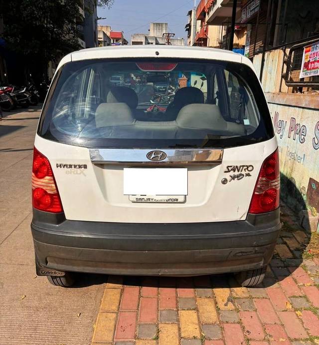 https://images10.gaadi.com/usedcar_image/4291803/original/processed_e9161a42fd0d0aaa0d90bd964c720024.jpg?imwidth=6401