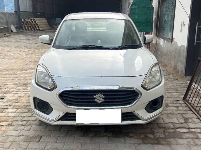 https://images10.gaadi.com/usedcar_image/4291843/original/processed_d3112464-bc97-45fa-837d-6d380ffc0411.jpg?imwidth=6400