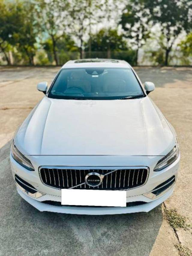 https://images10.gaadi.com/usedcar_image/4291886/original/a672b387d5b49247878f7a9fb797778d.jpg?imwidth=6400