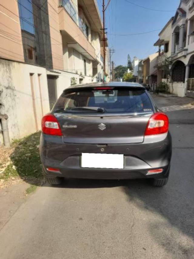 https://images10.gaadi.com/usedcar_image/4291925/original/processed_042fecd7-721e-4ab3-bc84-73454d802094.jpg?imwidth=6401