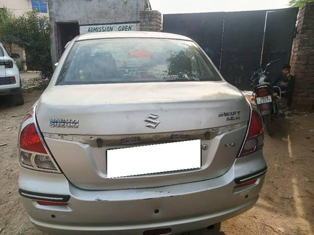 https://images10.gaadi.com/usedcar_image/4291988/original/processed_86ef84d7-46da-4485-8537-677d7c13dea3.jpg?imwidth=6401