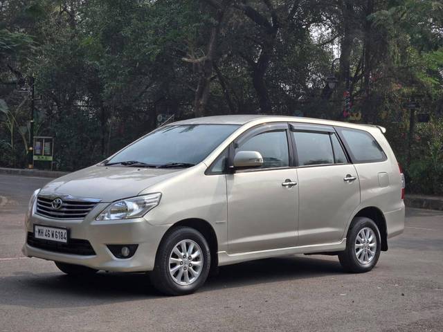 https://images10.gaadi.com/usedcar_image/4292002/original/processed_99282fd88e10ae6f09ecff29ccd3fea0.jpg?imwidth=6400