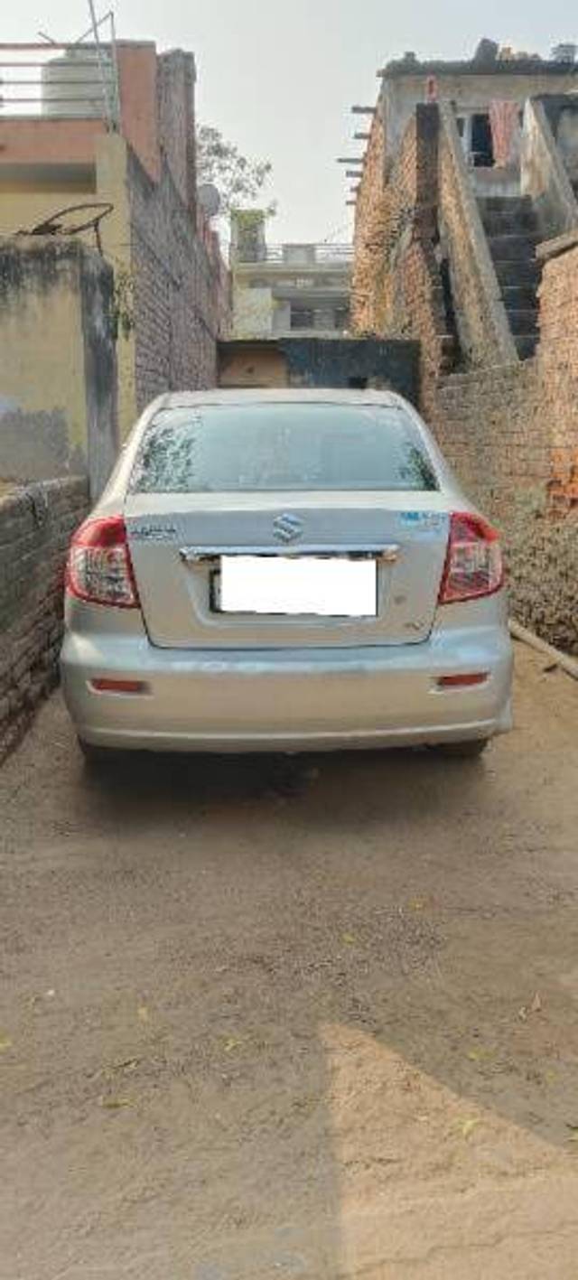 https://images10.gaadi.com/usedcar_image/4292023/original/d3f75a24d326c630f30adf522a4f7d24.jpg?imwidth=6401