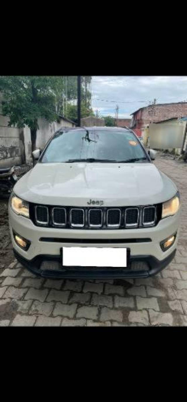 https://images10.gaadi.com/usedcar_image/4292033/original/processed_506d0ba3-1daf-4357-903f-1bc53524b476.jpg?imwidth=6400