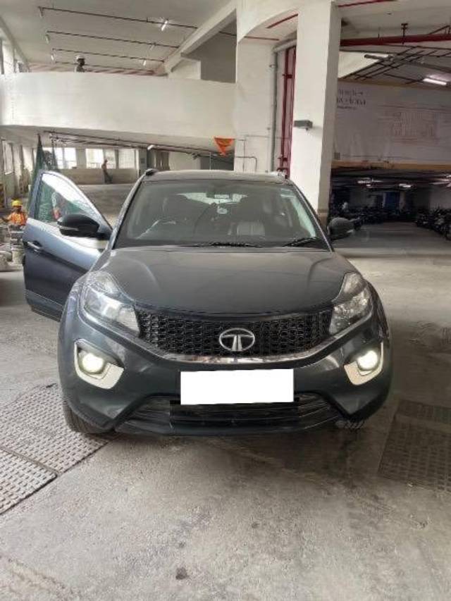 https://images10.gaadi.com/usedcar_image/4292040/original/processed_73a932b7-4cb3-41f6-a1ca-f96da6d8bcb8.jpeg?imwidth=6402