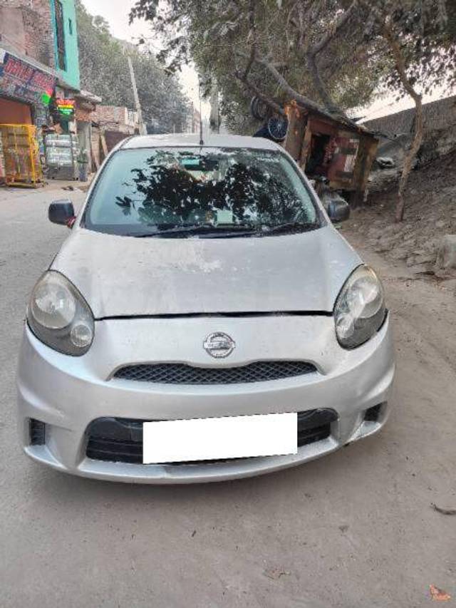 https://images10.gaadi.com/usedcar_image/4292075/original/6e4d01e83fdeca6b7cba77ff0c8cebc9.jpg?imwidth=6400