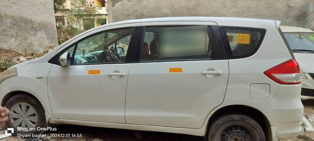 https://images10.gaadi.com/usedcar_image/4292102/original/processed_2c4025a8-33ae-4d4d-874c-64fe06e88a92.jpg?imwidth=6402