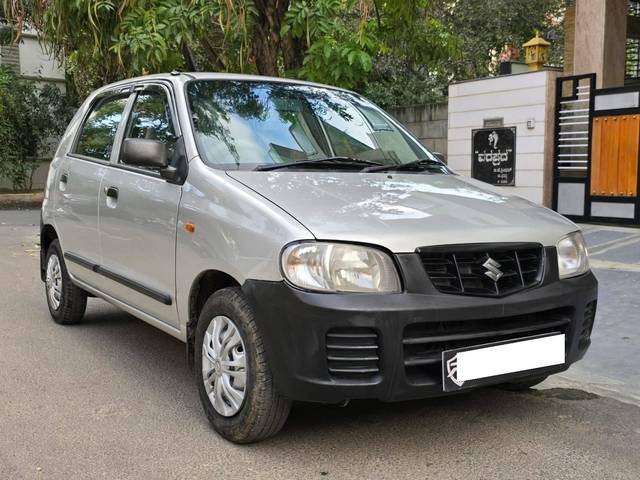 https://images10.gaadi.com/usedcar_image/4292146/original/processed_437666e3a869530076539d49916f5d4b.jpg?imwidth=6400