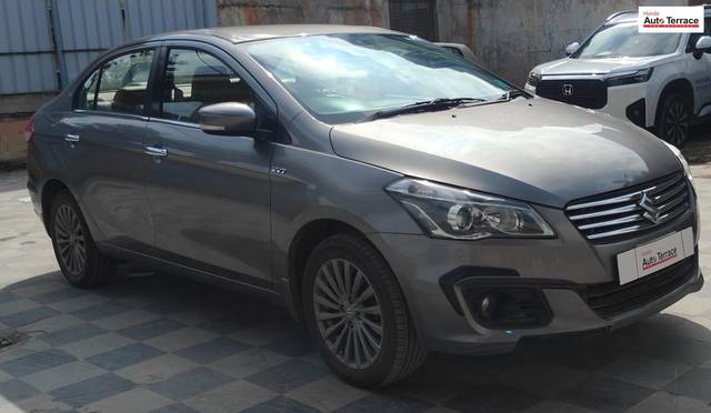 https://images10.gaadi.com/usedcar_image/4292184/original/c6b4d6bfd7127d9b8f4cd7cb3e3d938f.jpg?imwidth=6400